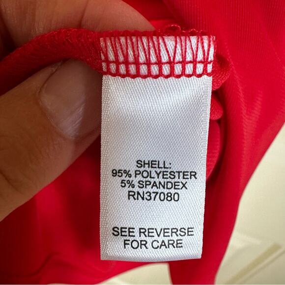 Cato women’s‎ blouse medium red short sleeve - Picture 2 of 7